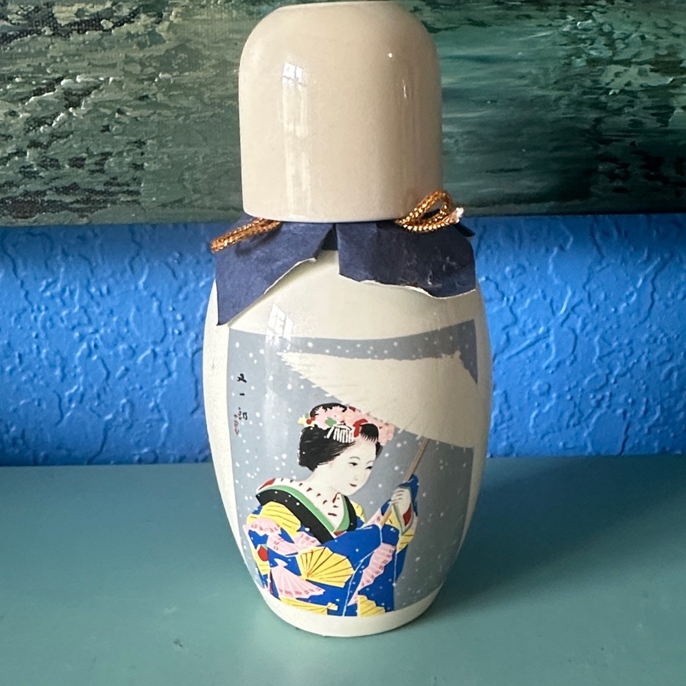 Unopened Sake Ceramic Set Bottle and Lid. From Japan